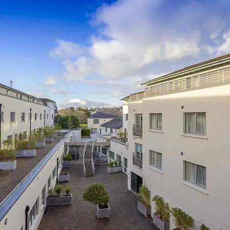 Park Place Aparthotel 4*