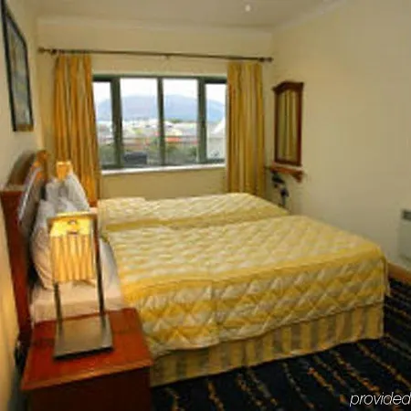 Park Place Aparthotel 4*