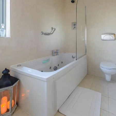 Aparthotel Park Place 4*